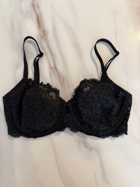 Victoria's Secret Body by Victoria Unlined Demi Bra 32DDD Black Lace